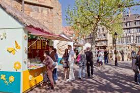 Office de tourisme de Colmar en Alsace - Marché de Pâques et de Printemps -  Place des Dominicains