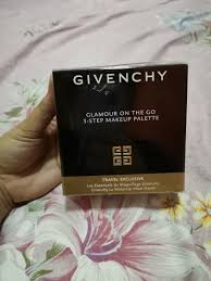 givenchy glamour on the gold travel
