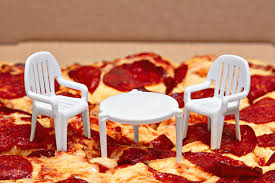 Plastic Pizza Table