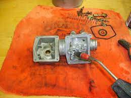 Cleaning a Carburetor in 8 Easy Steps! : 8 Steps - Instructables
