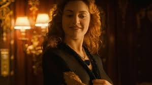 Referring to winslet's proximity to titanic. The Pendant Heart Of The Ocean Worn By Rose Dewitt Bukater Kate Winslet In Titanic Spotern