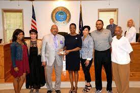 samuels presented key to the city