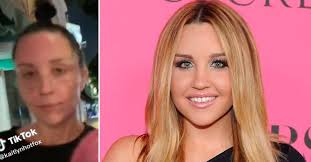 video shows amanda bynes frail with fan