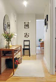 Ако се интересувате от декориране на стая, която има малко пространство, тогава помислете за използването на този тип мебели. Idei Za Obzavezhdane Na Koridor Net It Eood