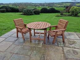 Two Seater Valley Redwood Round Table Set