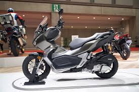 The adv 150 has been constantly trending about when it will be sold since its appearance at the tokyo motor show in 2019. Honda Global Adv150
