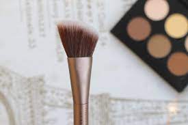 the ultimate contour brush becboop