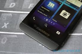 Top reasons to unlock your blackberry: Blackberry Z10 Review Slashgear