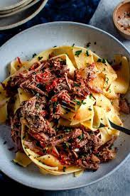 slow cooker lamb ragu with pappardelle