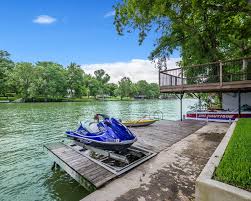 lake houses in texas the