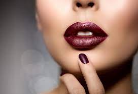 harmful side effects of using lipstick
