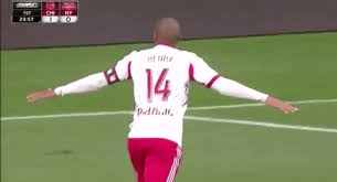 Watch arsenal legend thierry henry gif by dreamcollector on gfycat. Thierry Henry Gifs Primo Gif Latest Animated Gifs