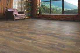 choosing laminate flooring