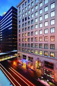 the 10 best modern hotels in des moines