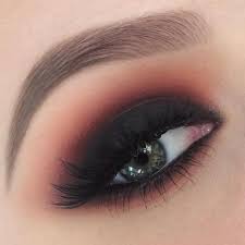 4 kinds of smokey eyes you can