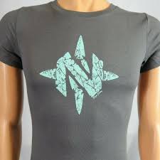 Womens Nomad Logo Gray Hunting T Shirt Sz S New Nwt