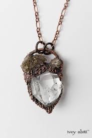 heirloom necklace j220202