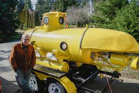 sooke man building his own submarine