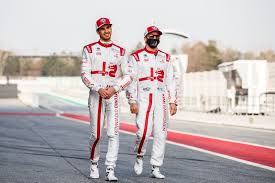 Twenty years ago, fernando alonso and kimi räikkönen were still just two young drivers (aged 19 and 21) making their debut in formula 1, facing experienced rivals such as finland's mika häkkinen, briton david coulthard or german michael schumacher. Giovinazzi Looks For Another Step As Vasseur Banks On Experienced Line Up