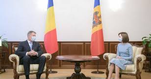 Din anul 2000 este primar al municipiului sibiu. The President Of Romania Klaus Iohannis Meets President Maia Sandu Ziarul De GardÄƒ