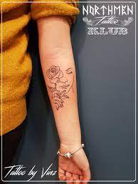 Northmen Tattoo Klub - Fleur et visage minimaliste by Vin'z-too | Facebook