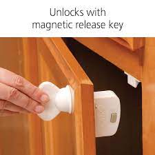 safety 1st complete magnetic locking