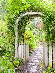 These Garden Arch Trellis Ideas Will