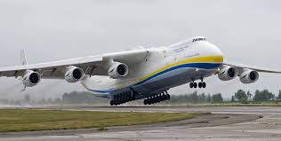 Самый большой и грузоподъёмный самолёт за всю историю мировой авиации. An 225 Mriya Vernulsya V Nebo Posle 10 Mesyachnogo Pereryva Video