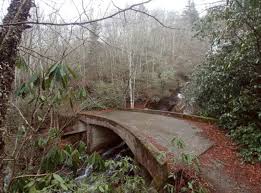 abandoned bridge in north ina