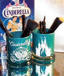 makeup brush holders