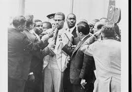 Malcolm x izle.amerikan tarihinin en önemli insan hakları savunucularından ve siyahi liderlerinden biri olan malcolm x'in hayatı, spike lee'nin yaratıcı bakış açısı ile beyazperdeye aktarılıyor. Lost Tapes Shows Rare Footage Of The Charismatic Minister Malcolm X Pittsburgh Post Gazette