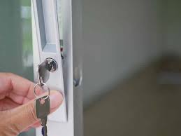 Door Lock With An Interchangeable Core
