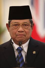 Susilo Bambang Yudhoyono Indonesian President Susilo Bambang Yudhoyono speaks to reporters at The Presidential Palace on - Susilo%2BBambang%2BYudhoyono%2BPrime%2BMinister%2BDavid%2BzGePFhU-Eyel