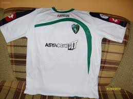 Kocaelispor football club is based in turkey and was founded in the year 1966. Kocaelispor Exterieur Maillot De Foot 2009 2010