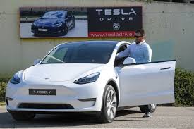 Is electric car maker tesla, inc. Tesla S Stock Market Value Accelerates Past 500 Billion