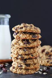 the best oatmeal raisin cookies