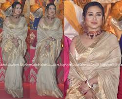 sari style high heel confidential