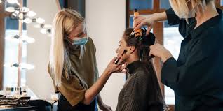 dos and don ts for makeup artist jobs
