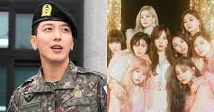 But there is possibility that yonghwa will be shinhye's man because yong hwa likes shinhye. Cnblue S Jung Yonghwa Reveals Everyone In The Army Wakes Up To Twice S Song Everyday
