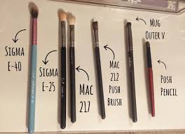 makeup brush alternatives