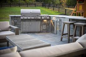 Building Your Outdoor Kitchen