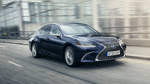 lexus es review 2024 top gear