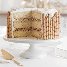 Paula most often serves a traditional, elegant layer cake when she entertains; Festive Christmas Cakes Paula Deen Magazine