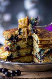 blueberry pancakes with ermilk and