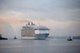 Royal Caribbean Orders Fifth Oasis Class Cruise Ship And Two