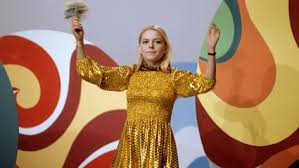 As a result, gall found international fame, going on to have a successful singing career as a solo artist and eventually singing alongside berger, helping. Musikwelt Trauert Um France Gall O3 Sendungen