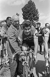 After dropping anquetil during a pyrenean stage, he reached the top of the port d. Raymond Poulidor Wikipedia