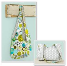 The retreat bag is a simple zippered pouch with a wide base and a wide structured opening. Patternpile Com Sewing And Quilting Patterns For Creating Modern Bags Hats And Seasonal Quilts
