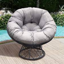 Outdoor Lounge Chair With Gray Cushion