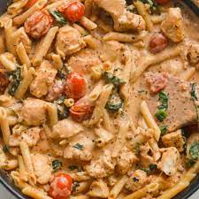 Creamy Chicken Pasta gambar png